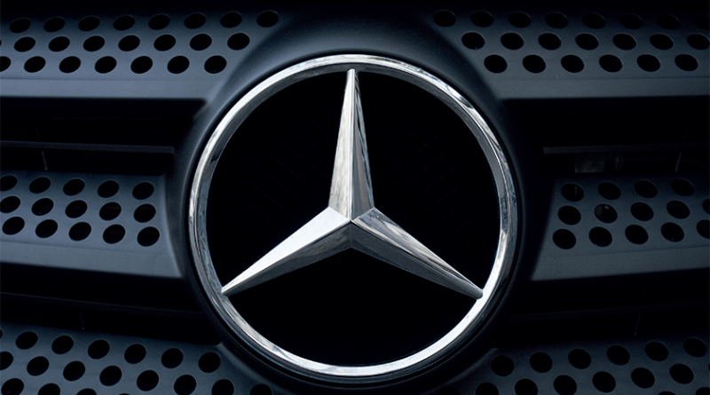 Mercedes Benz Grille
