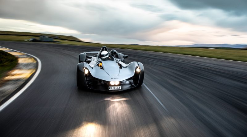 A supercar on the track made by BAC and its 3D printing technology