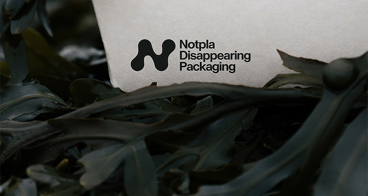 Notpla disappearing packaging