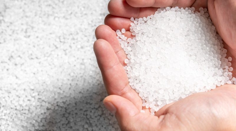 Plastic manufacturing process for Starplast USA article