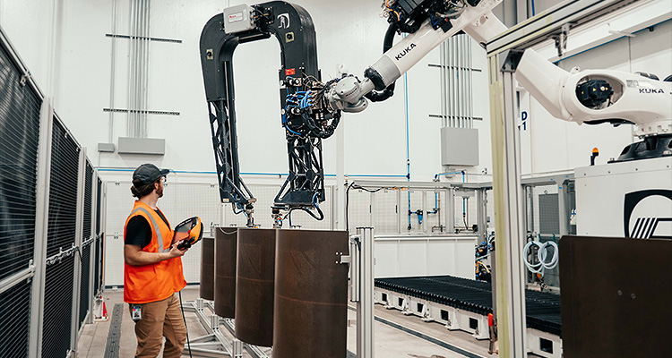 KUKA KR 1000 Titan industrial robot