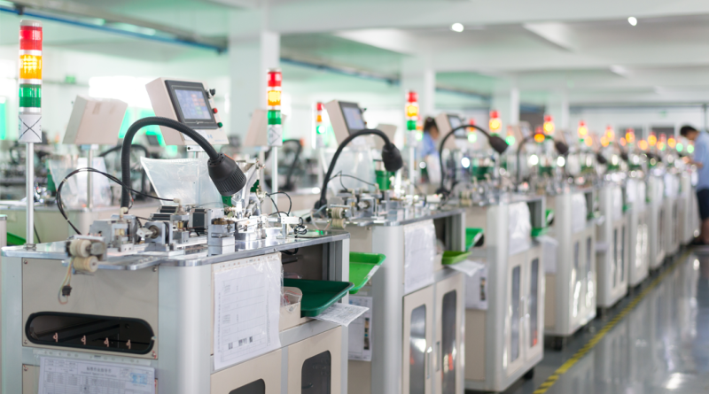 Electronic connector manufacturing