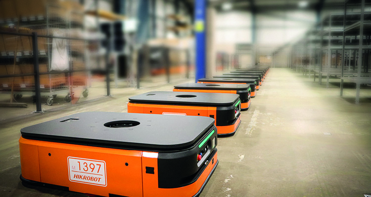 Hikrobot intelligent mobile robots used for warehouse automation